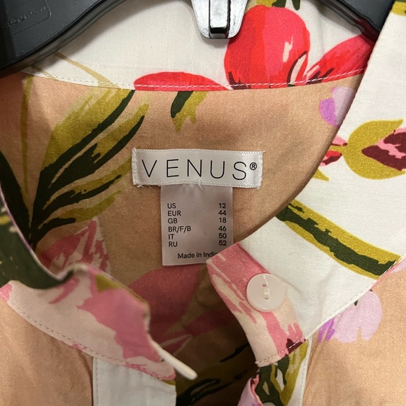 VENUS Ruffle Hem Shirt Dress - Picture 2 of 3